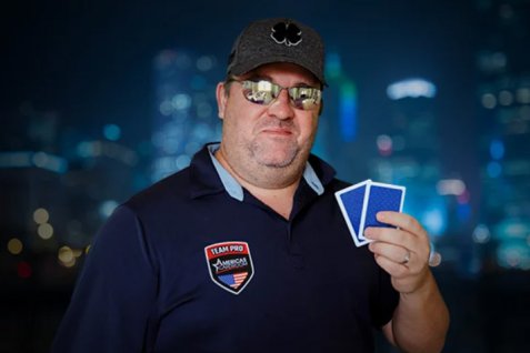 Chris Moneymaker odpira svoj poker room