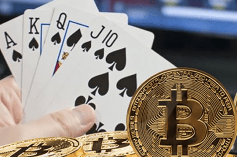 Bitcoin in poker z roko v roki