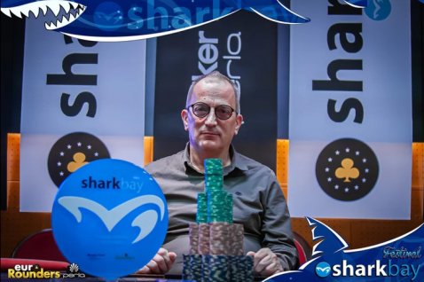 Michele Caroli zmagovalec Sharkbay main eventa v Perli, Žiga Klopčič odličen 5.