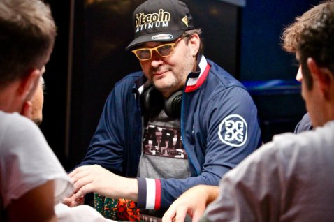 Phil Hellmuth prišel zelo blizu svoji 16. WSOP zapestnici