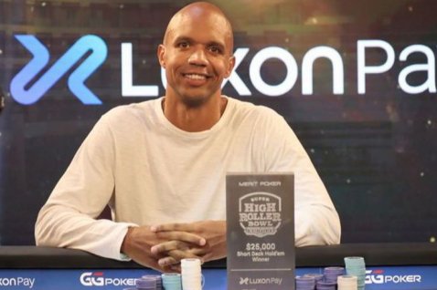 Phil Ivey odnesel zmago na $25k Short Deck turnirju za 408.000 $